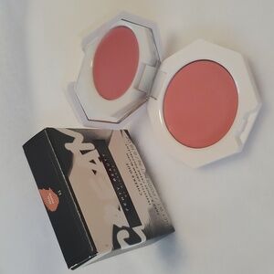 NIB Fenty Beauty by Rihanna Cheeks Out Freestyle Cream Blush 02 Petal Poppin